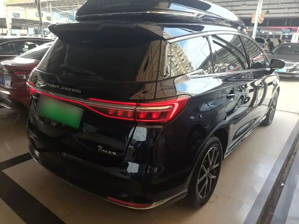 BYD MAX New Energy — миниатюра 7