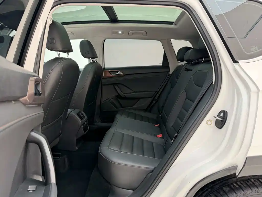 Volkswagen Tharu — миниатюра 19