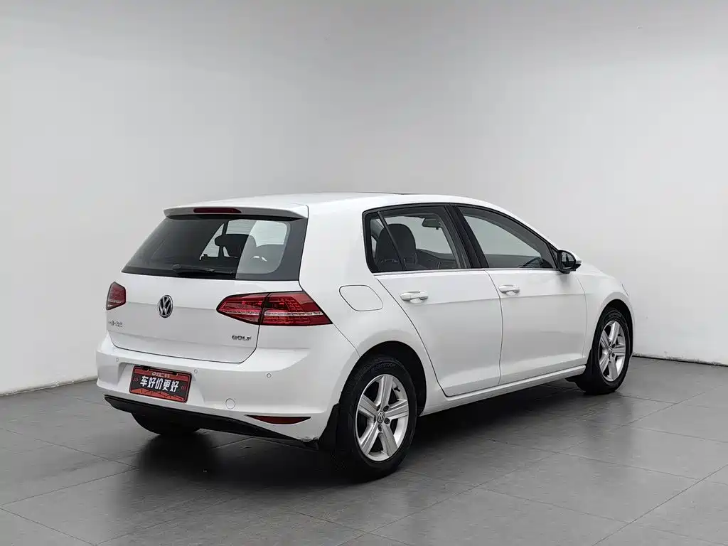Volkswagen Golf — миниатюра 2