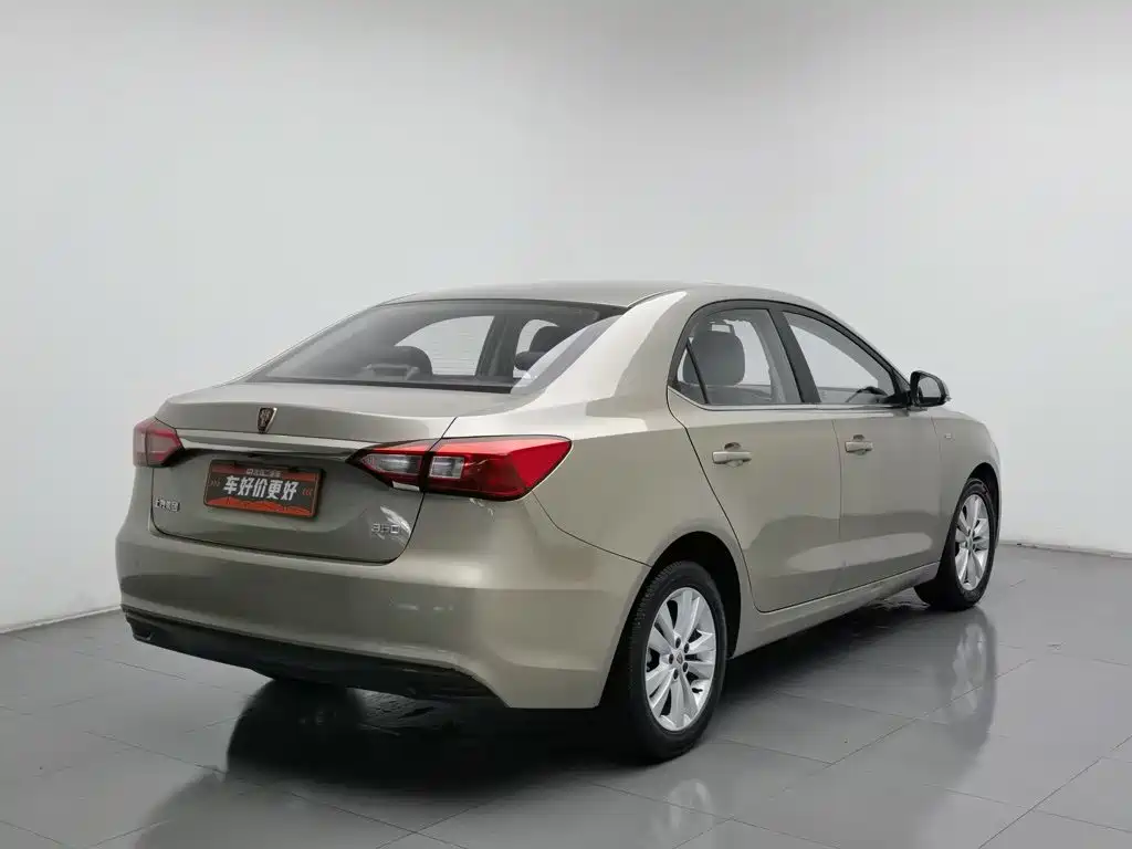 Roewe 360 — миниатюра 2