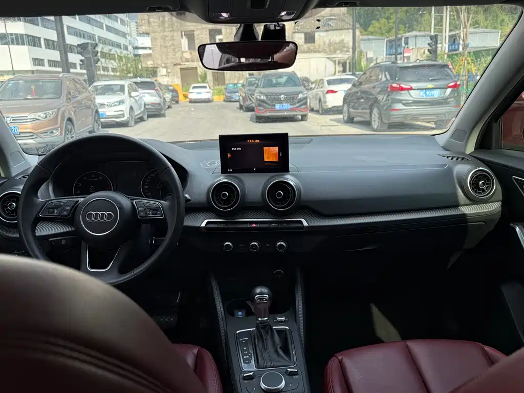 Audi Q2L — миниатюра 8