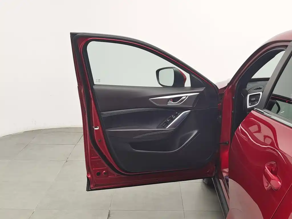 Mazda CX-4 — миниатюра 8