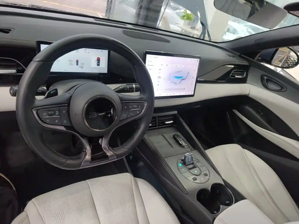 BYD Seal 06 — миниатюра 10