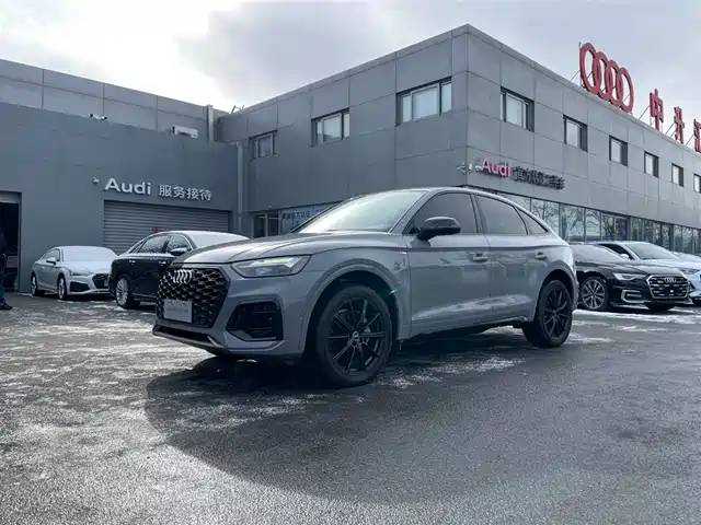 AUDI Q5L SPORTBACK