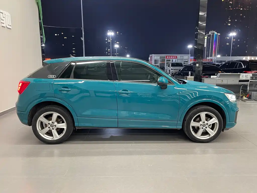 Audi Q2L — миниатюра 7
