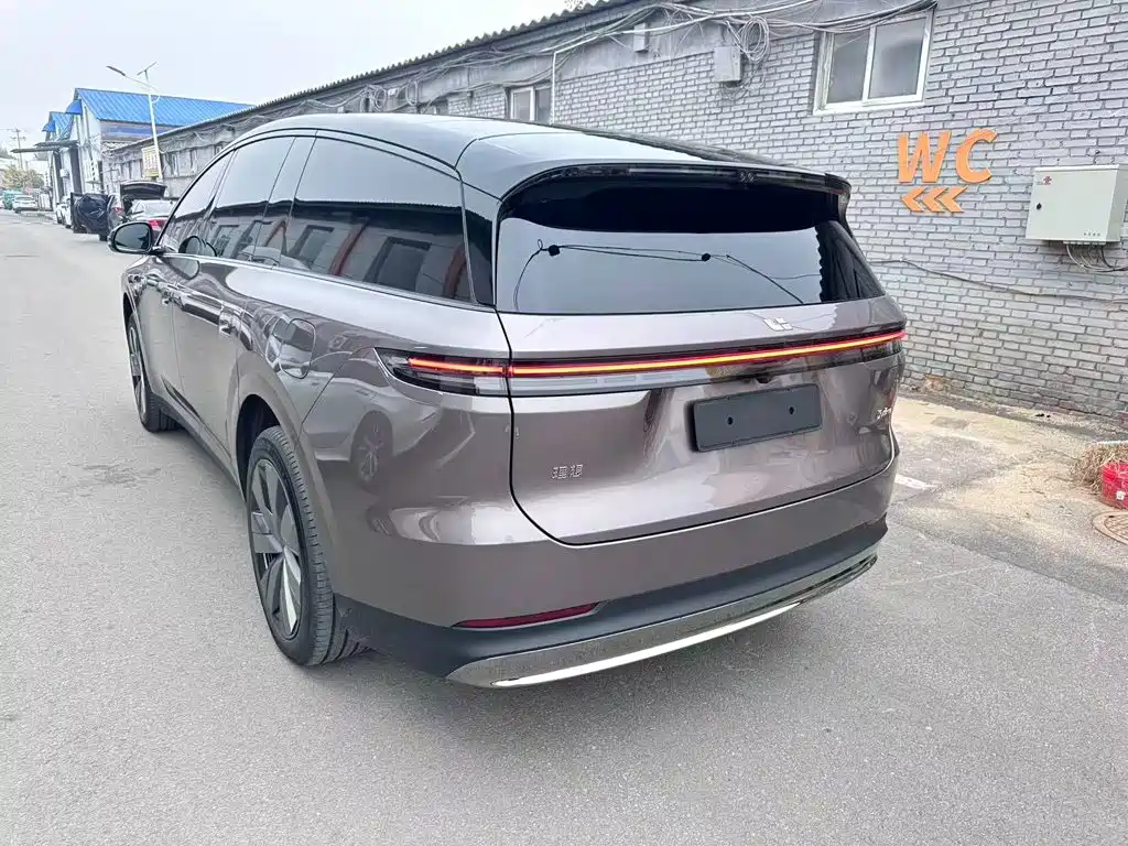 Li Auto 理想i9 — миниатюра 4
