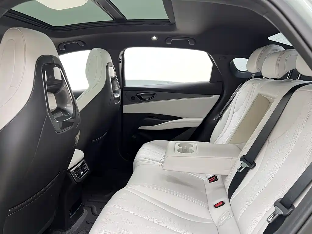 BYD SEAL 06 NEW ENERGY