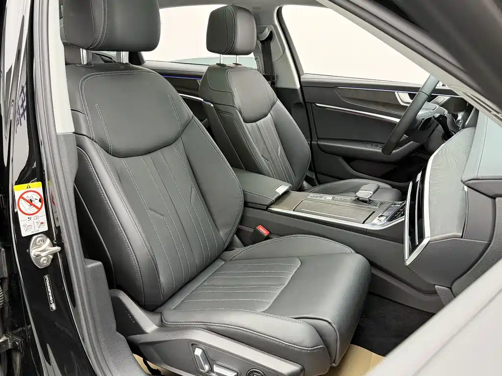 Audi A6L — миниатюра 20