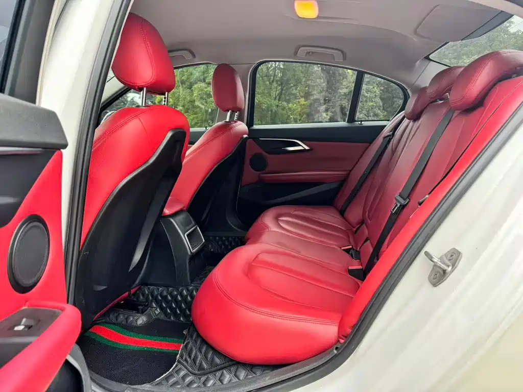 BMW 1 Series — миниатюра 5