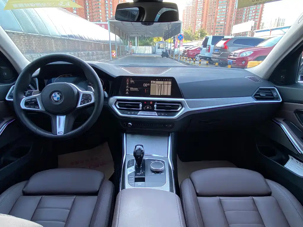 BMW 3 Series — миниатюра 10