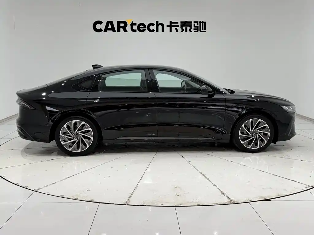 Lincoln Z — миниатюра 4
