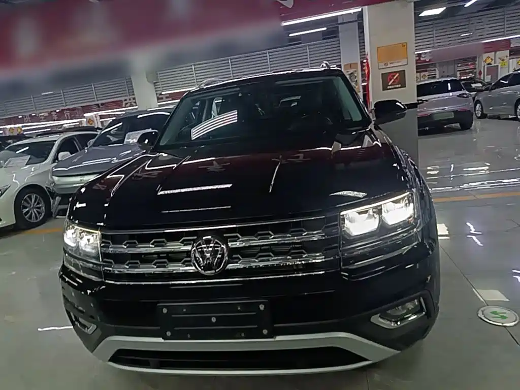 Volkswagen Teramont — миниатюра 3