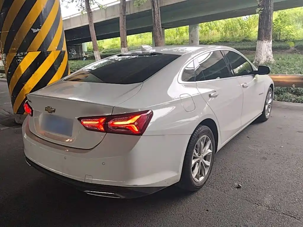 Chevrolet Malibu XL — миниатюра 7