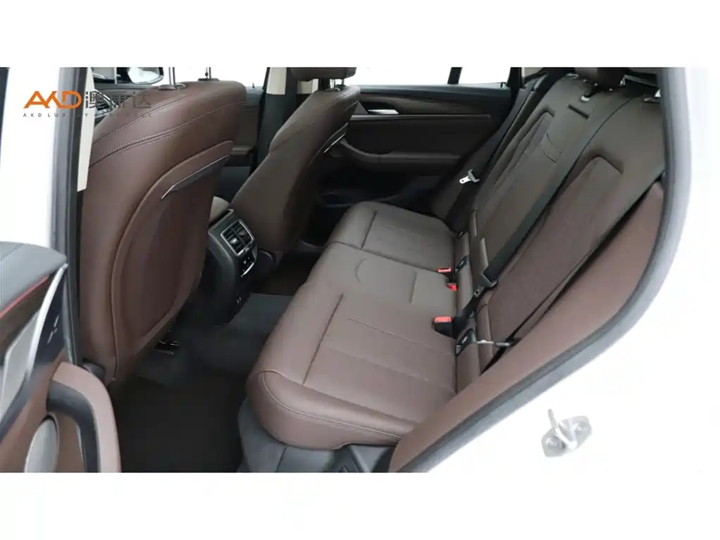 BMW X3 — миниатюра 7
