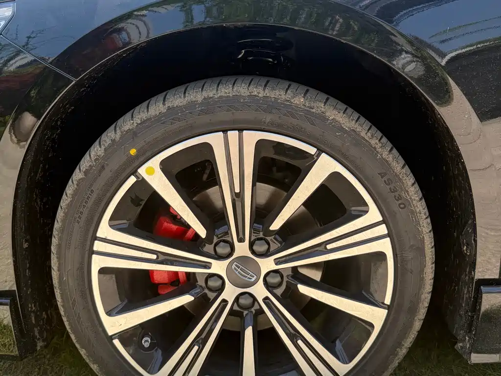 Geely Xingrui — миниатюра 10