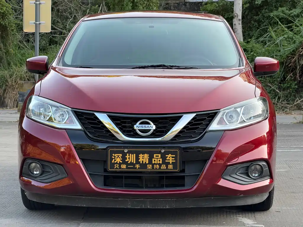 Nissan Tiida — миниатюра 2