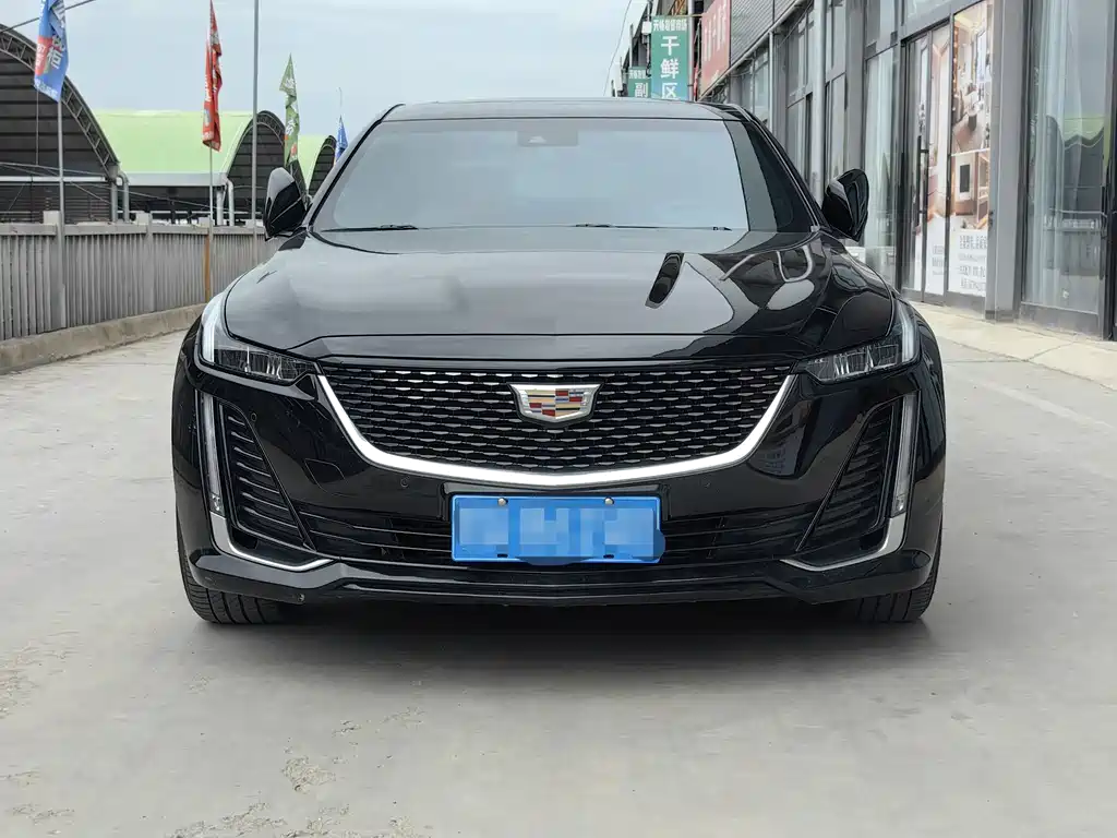 Cadillac CT5 — миниатюра 2