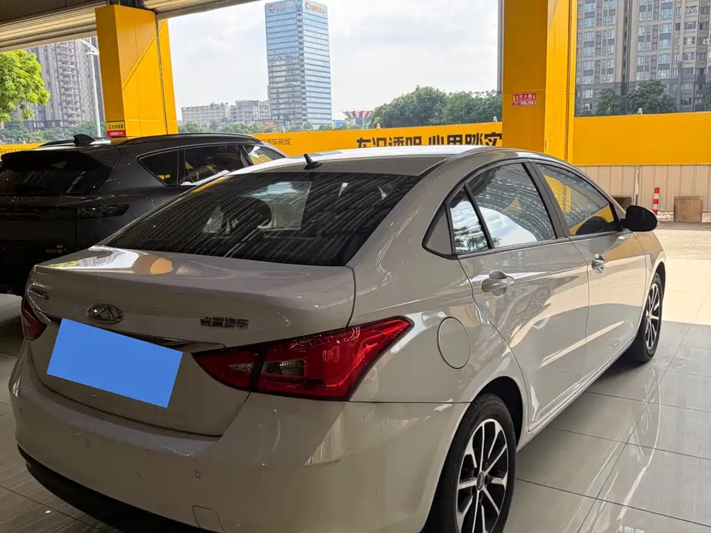 Chery Arrizo 5 — миниатюра 9