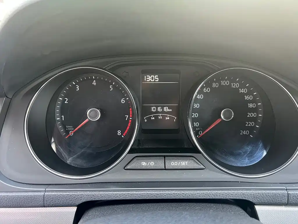 Volkswagen Lavida — миниатюра 14