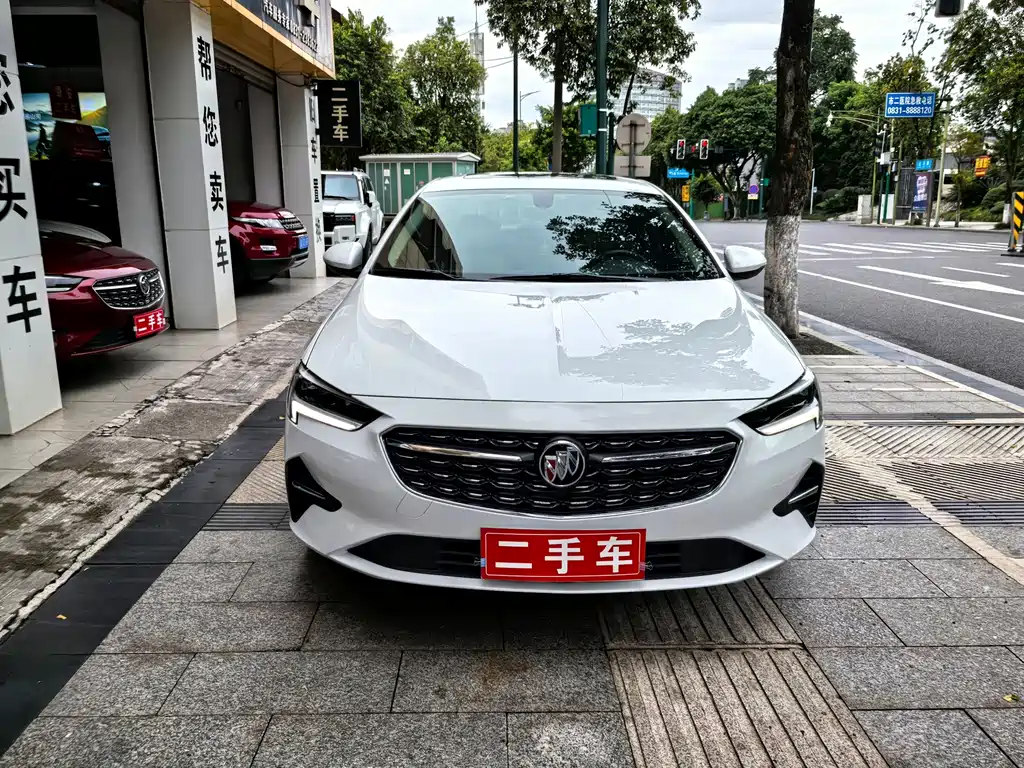 Buick Regal — миниатюра 2
