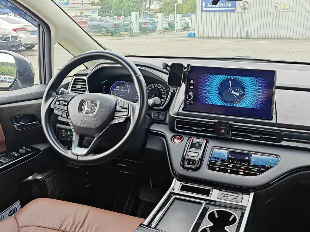 Honda Odyssey — миниатюра 14