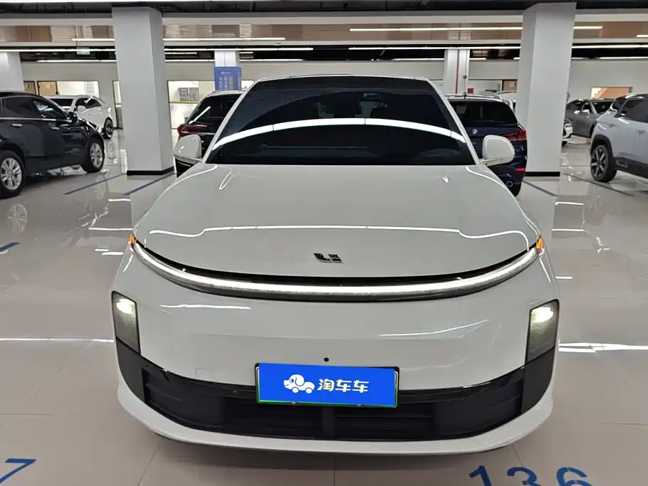 Li Auto Li L6 — миниатюра 2