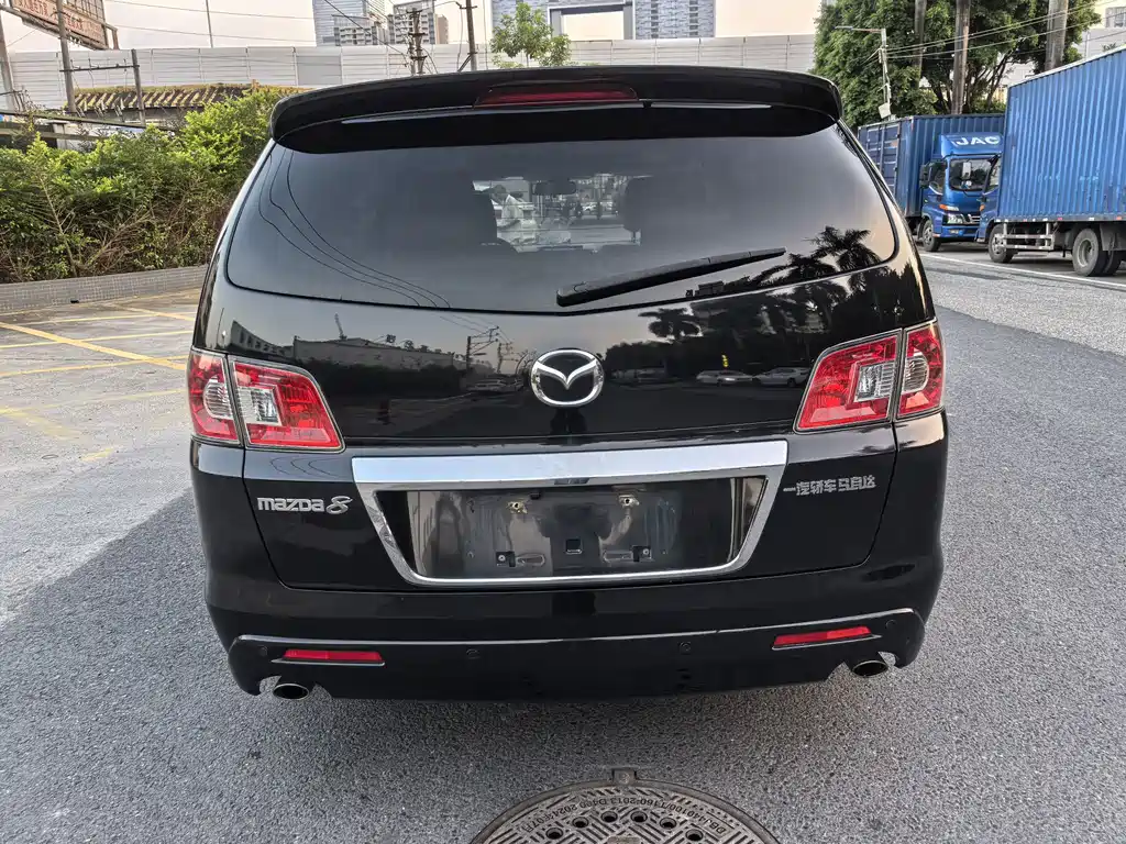 Mazda 8 — миниатюра 6