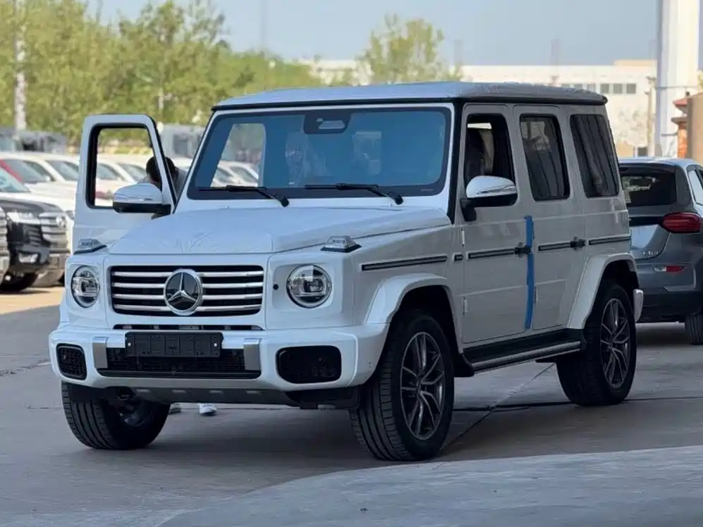 Mercedes-Benz G-Class — миниатюра 2