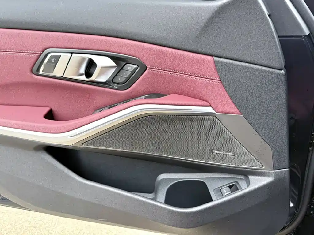 BMW 3 Series — миниатюра 15