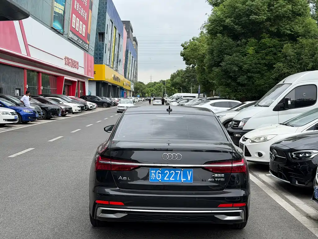 Audi A6L — миниатюра 6
