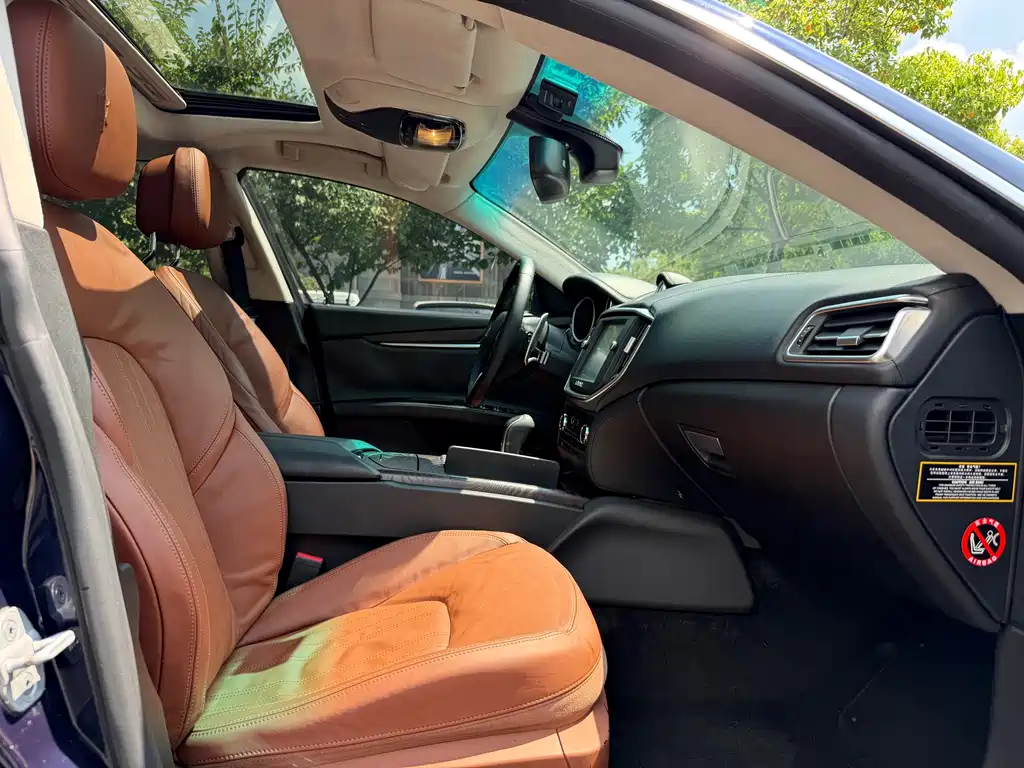 Maserati Ghibli — миниатюра 4