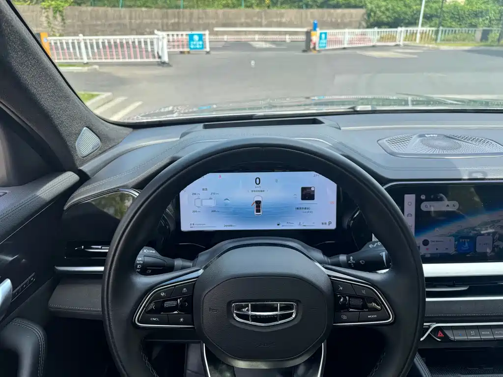 Geely Xingyue L — миниатюра 12