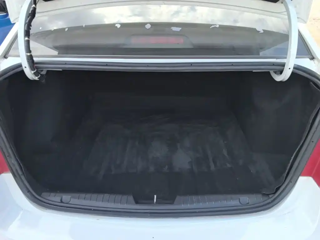Chevrolet Cruze — миниатюра 19