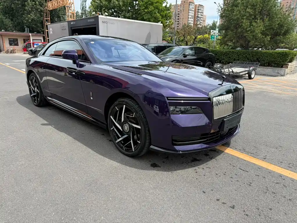 Rolls-Royce Phantom — миниатюра 3