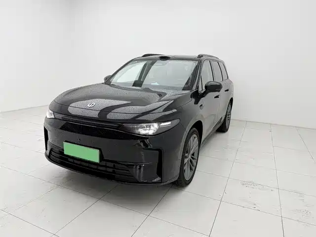 2025 Leapmotor C16