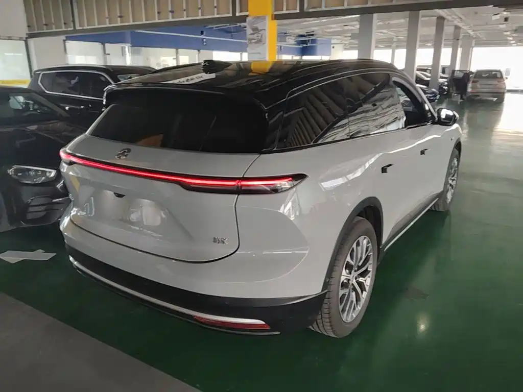 NIO ES6 — миниатюра 7