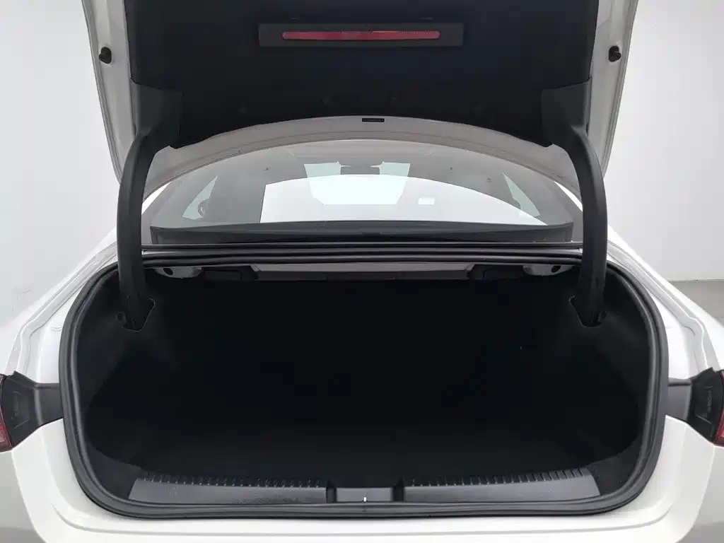 Mercedes-Benz CLA (Import) — миниатюра 16