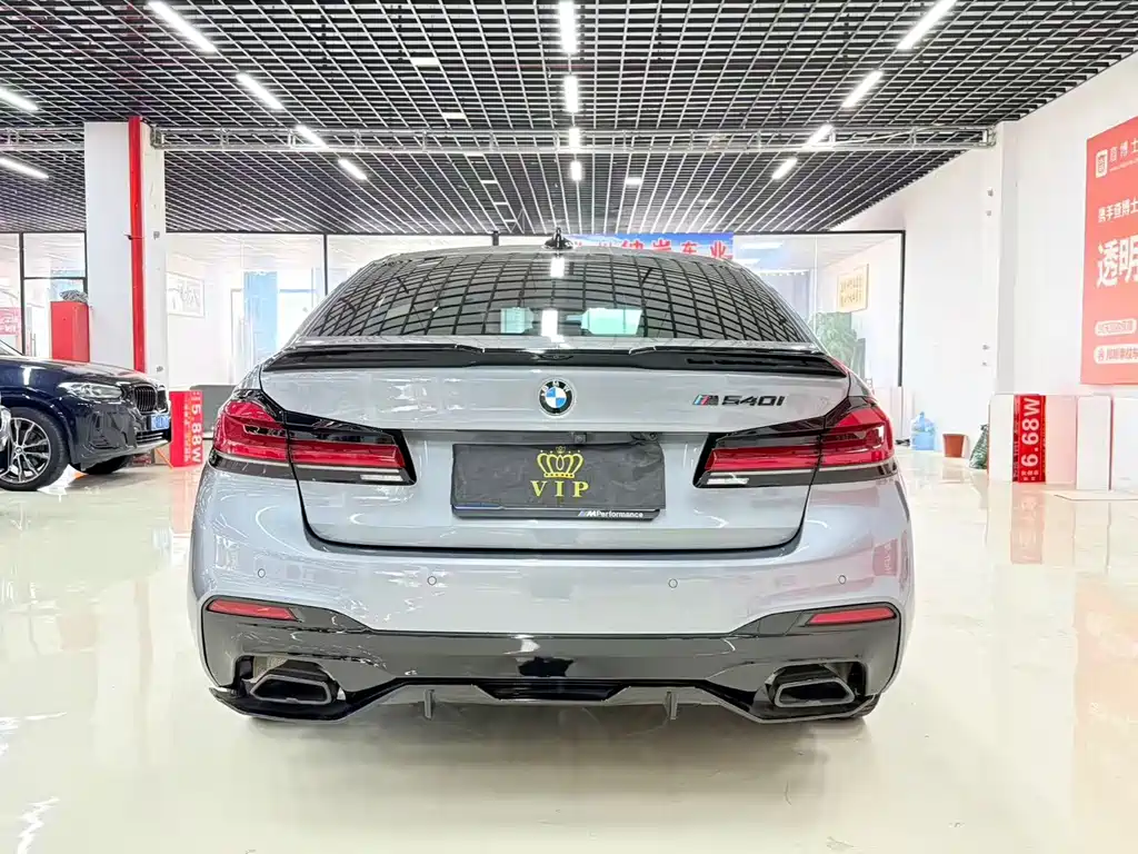 BMW 5 Series (Import) — миниатюра 6