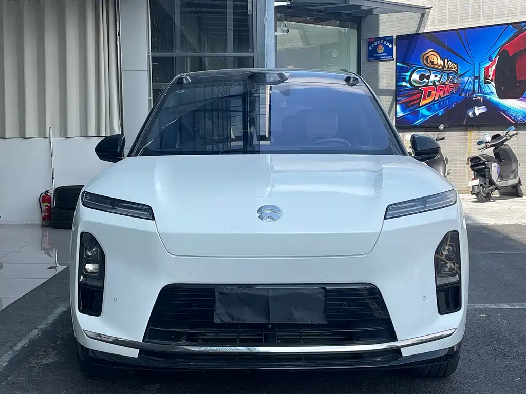 NIO ES8 — миниатюра 3