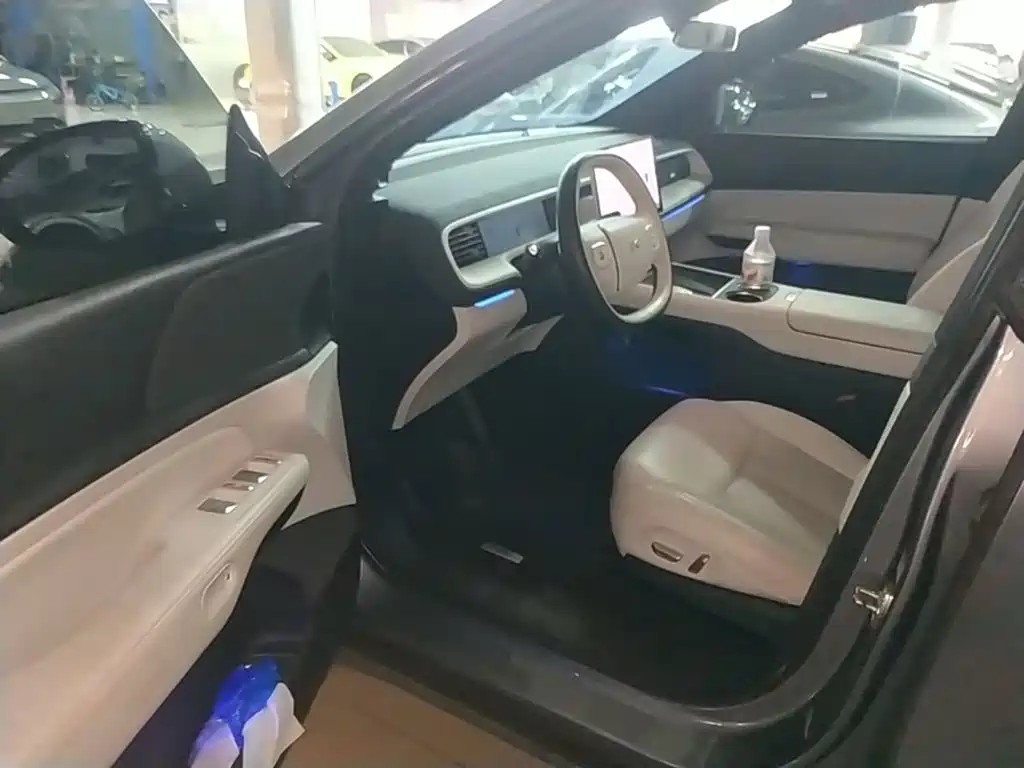 XPeng G6 — миниатюра 16