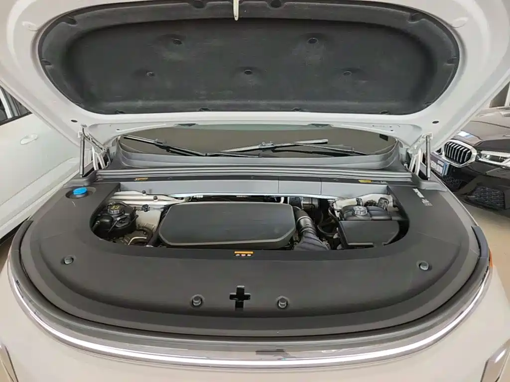 Li Auto Li L6 — миниатюра 20