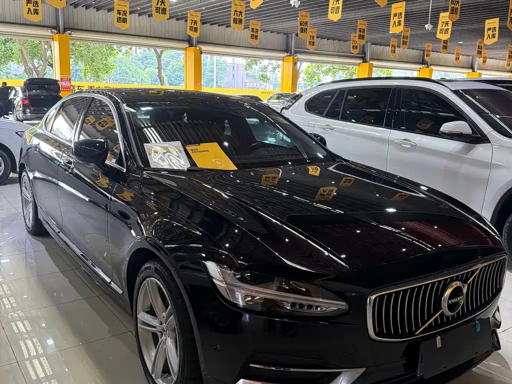 Volvo S90 — миниатюра 3