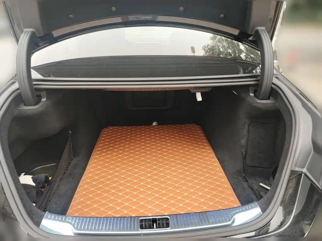 Mercedes-Benz S-Class — миниатюра 10