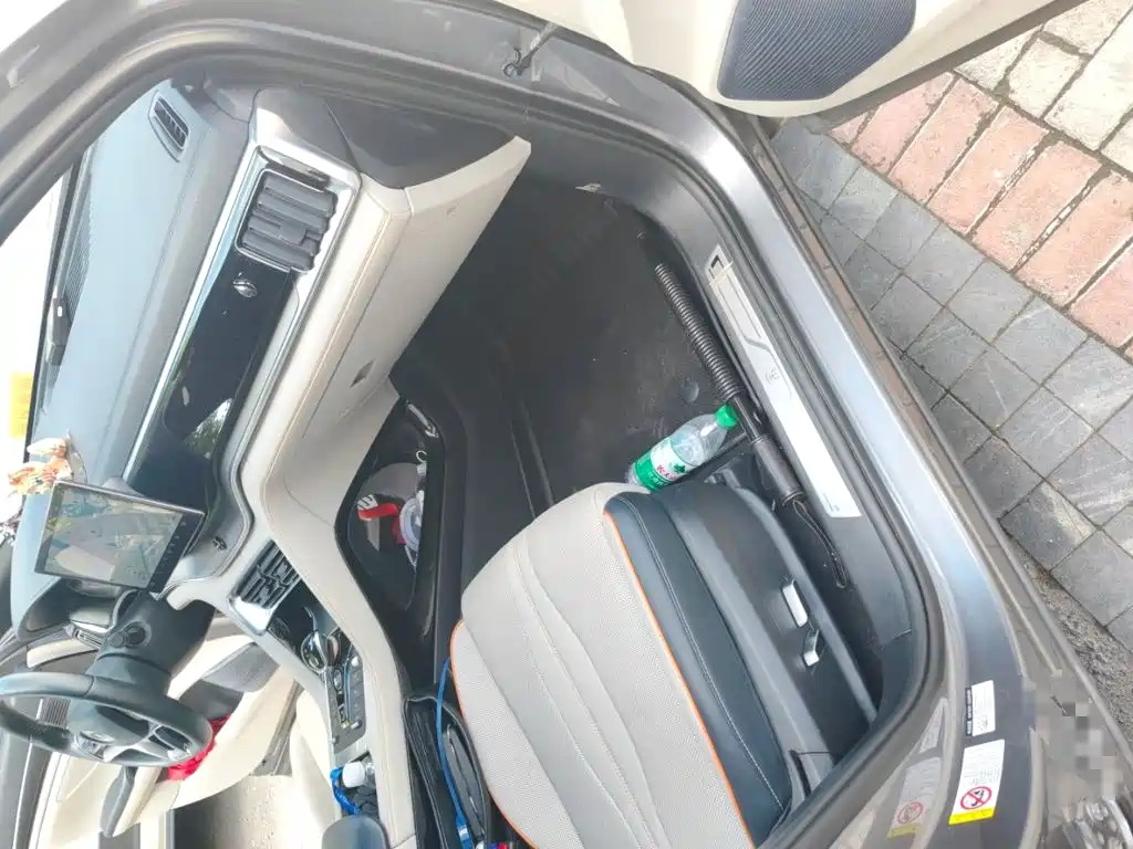 BYD PLUS New Energy — миниатюра 18