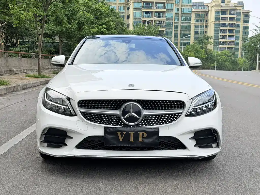 Mercedes-Benz C-Class — миниатюра 2