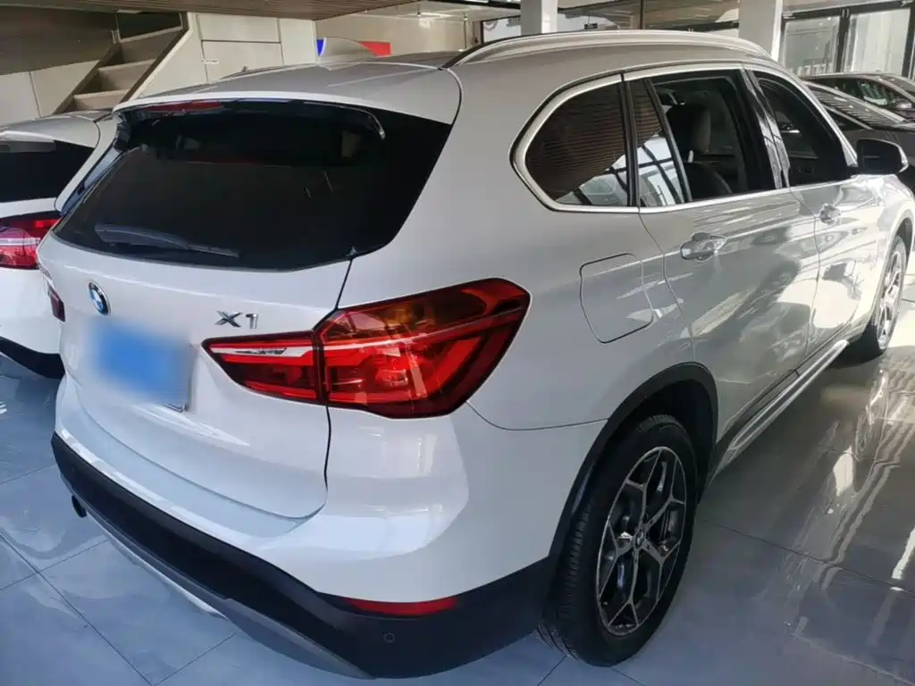 BMW X1 — миниатюра 6