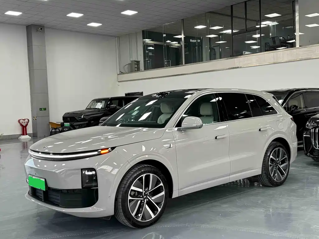 Li Auto IDEAL L6