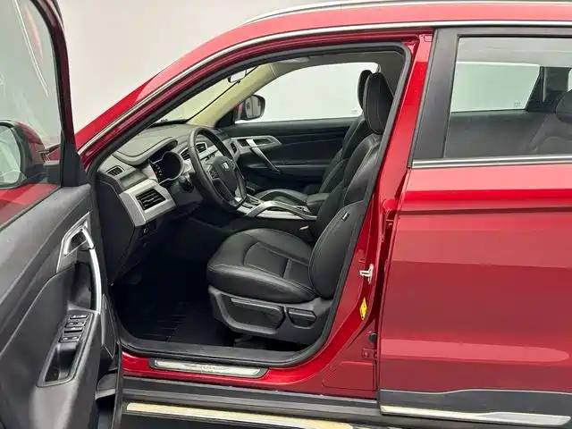 Geely Boyue — миниатюра 7