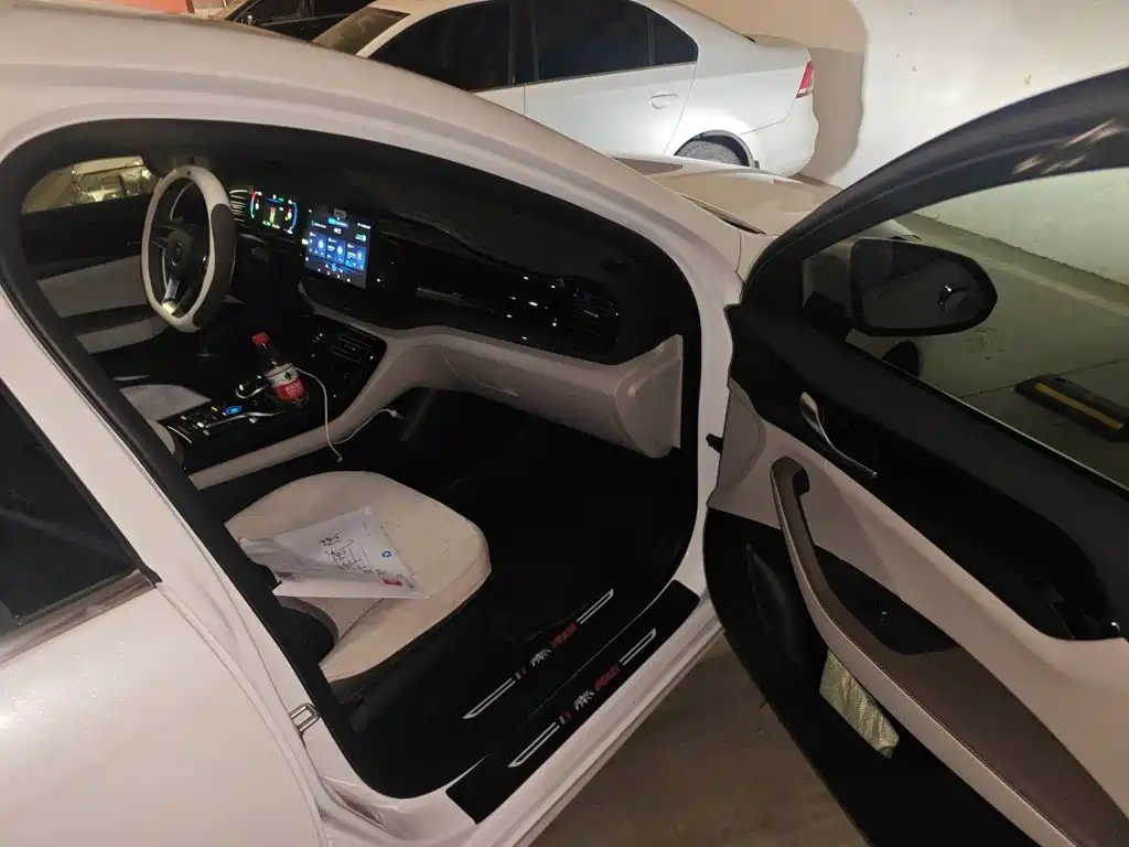 BYD Qin PLUS — миниатюра 19
