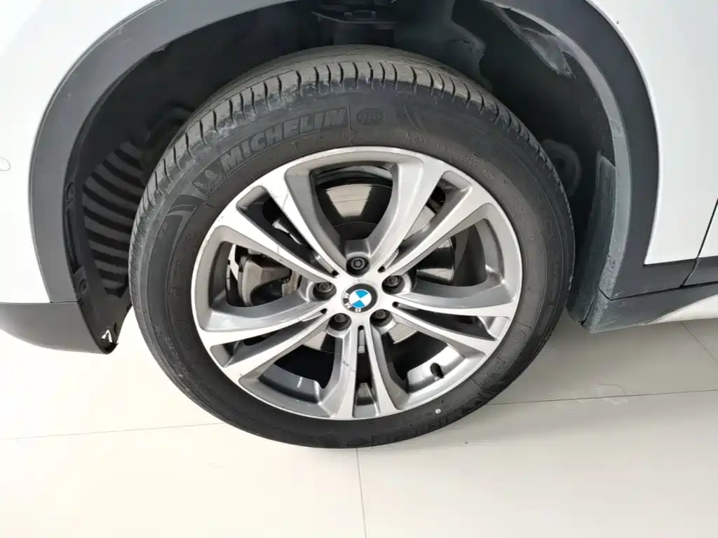 BMW X1 — миниатюра 25
